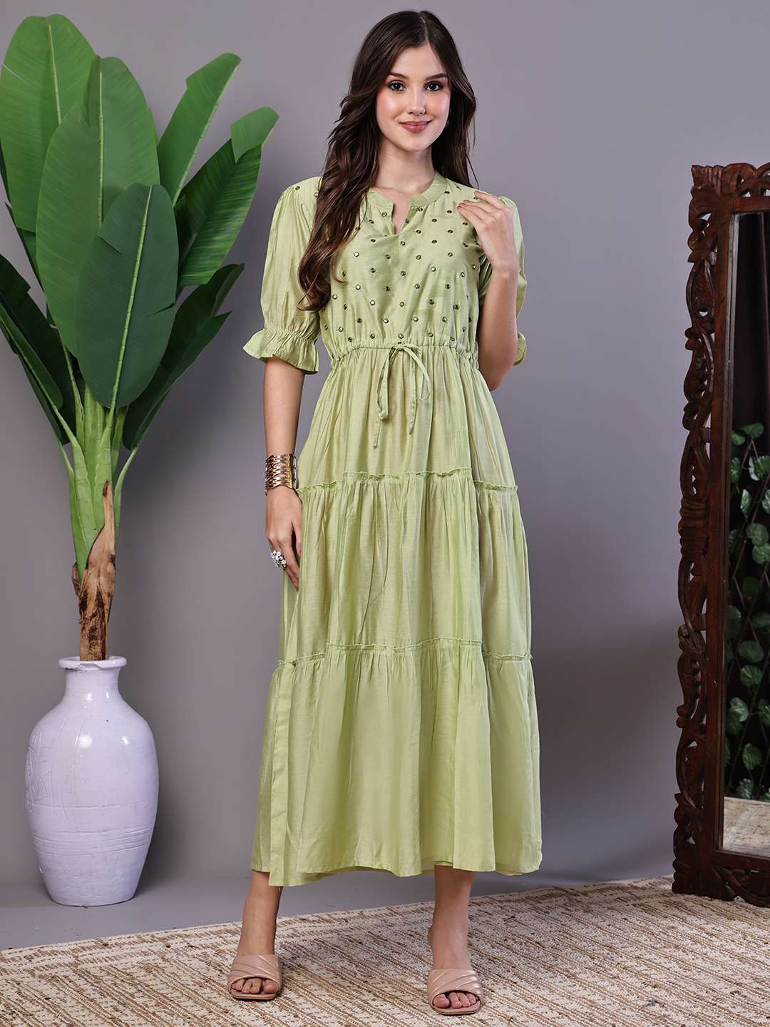 F3Hn1M.jpg Wome's Boho-Chic Forest Green Tiered Maxi Dress with Puff Sleeves Dresses - Image 1